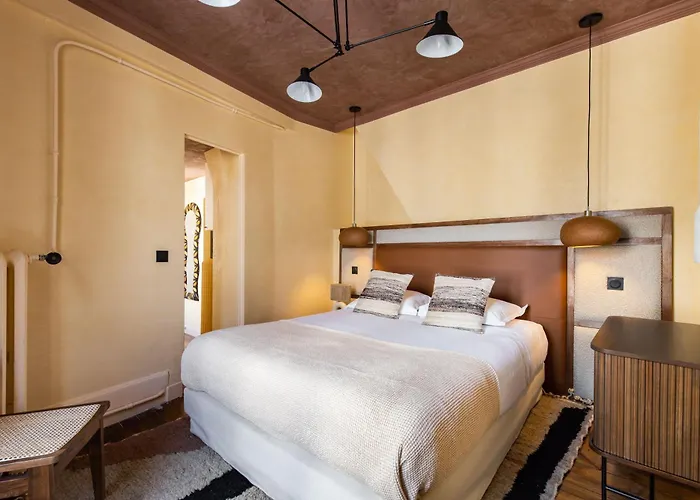 Nochichi Collections - Grands Boulevards Apartment